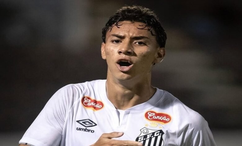 Chelsea Track Santos Starlet Gabriel Bontempo