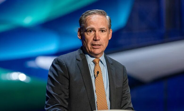 Boeing Delays New Aircraft Design