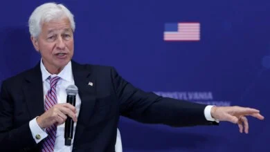 Jamie Dimon Shuns Long-Term US Debt, Warning of $39 Trillion Fiscal Crisis 11 Jamie Dimon on US National Debt