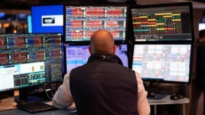 Tech Giants Compete for Top Valuation