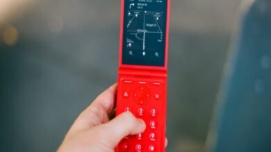 Light Flip Minimalist Phone