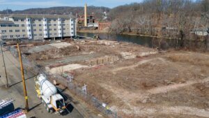 Vacant Lots Could Ease Housing Crisis