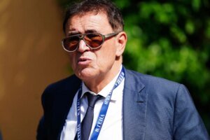 Roubini Predicts AI and UBI Future