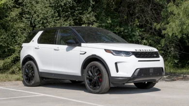 Jaguar Land Rover Recalls Over 15,000 Discovery SUVs Due to Rearview Camera Defect 5 Land Rover Discovery Recall