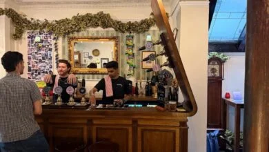 Samsung Transforms Soho Pub into 'Fold Inn' Pop-Up to Showcase Latest Galaxy Foldables 7 1784902169 it riaktF 1784886860 390x220 mobile