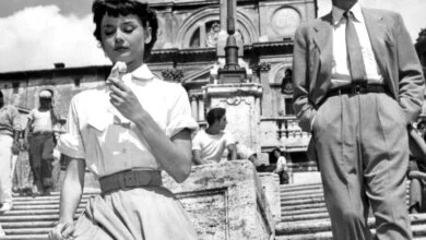 Screen-Driven Travel Reshapes Global Tourism, Spurring Economic Booms and Overtourism Rules 7 How Screen Tourism Is Changing Travel