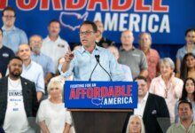Democrats Launch Midterm Campaign Push