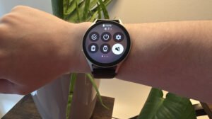 Customizing Galaxy Watch Faces