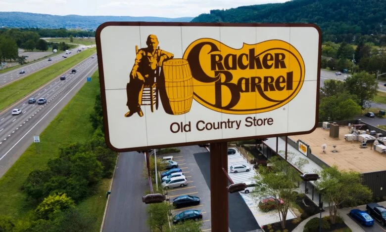 Cracker Barrel CEO Resigns