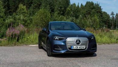 Mercedes-Benz Unveils 483-HP Electric C-Class with 425-Mile Range and AI-Driven Tech 4 Mercedes-Benz C-Class Electric Unveiled