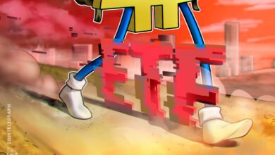 US Spot Bitcoin ETFs Face $526M Outflows