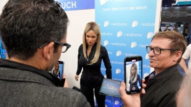 New York District Pauses AI Robot Pilot