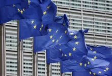 EU Extends Digital Services Act Oversight to ChatGPT and Roblox