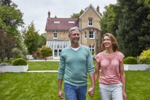 American Buyers Fuel London Luxury Property Boom