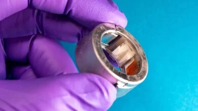 Engineers Develop Smart Ring That Measures Blood Glucose and Ketones Through Sweat 13 Non-Invasive Glucose Monitoring Smart Ring