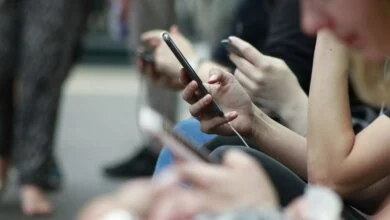 Meta Expands AI Feed Personalization