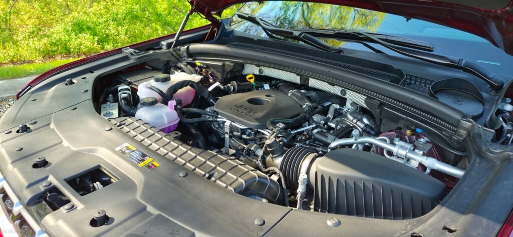 2026 Jeep Grand Cherokee Review: Hurricane Power and Premium Polish 8 Jeep Gave The 2026 Grand Cherokee A Smaller Engine, But Kept The Best Stuff Intact | Review