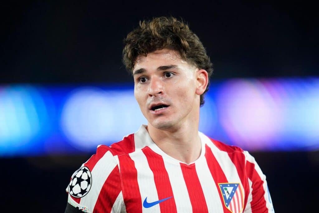 Julian Alvarez of Atlético Madrid is high on Barcelona's wanted list