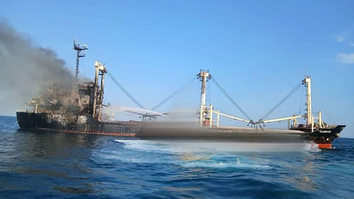 Ukraine Strikes Moscow in Massive Drone Offensive Amid Internal Leadership Turmoil 3 Smoke rises from the Guinea-Bissau-flagged cargo ship Golden Leo after a Russian missile attack.