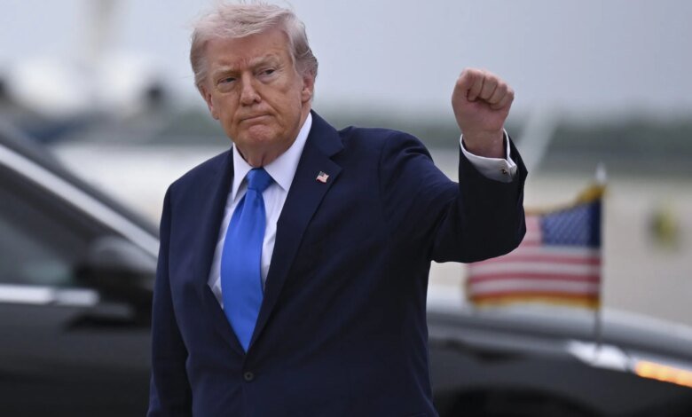 Trump’s Crypto Windfall: $636 Million in Profits as Majority of Token Holders Face Losses 1 Trump Crypto Profit Report