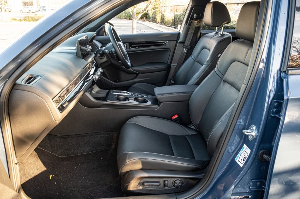  Honda’s 2026 Civic Hybrid Is A Genuinely Great Car With One Number That Sinks It