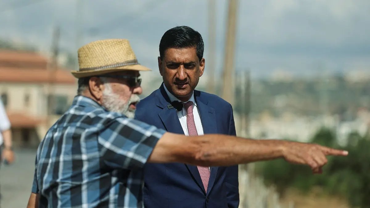 U.S. Ambassador and Lawmaker Clash Over West Bank Visit and Embassy Coordination 3 U.S. Representative Ro Khanna (D-CA) speaks with a Palestinian resident of Turmus Ayya, near Ramallah, during a visit in the Israeli-occupied West Bank, July 9, 2026.