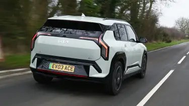 Kia EV3 Targets Corporate Market with Strategic Range and Pricing Shift Kia EV3 Targets Corporate Market with Strategic Range and Pricing Shift