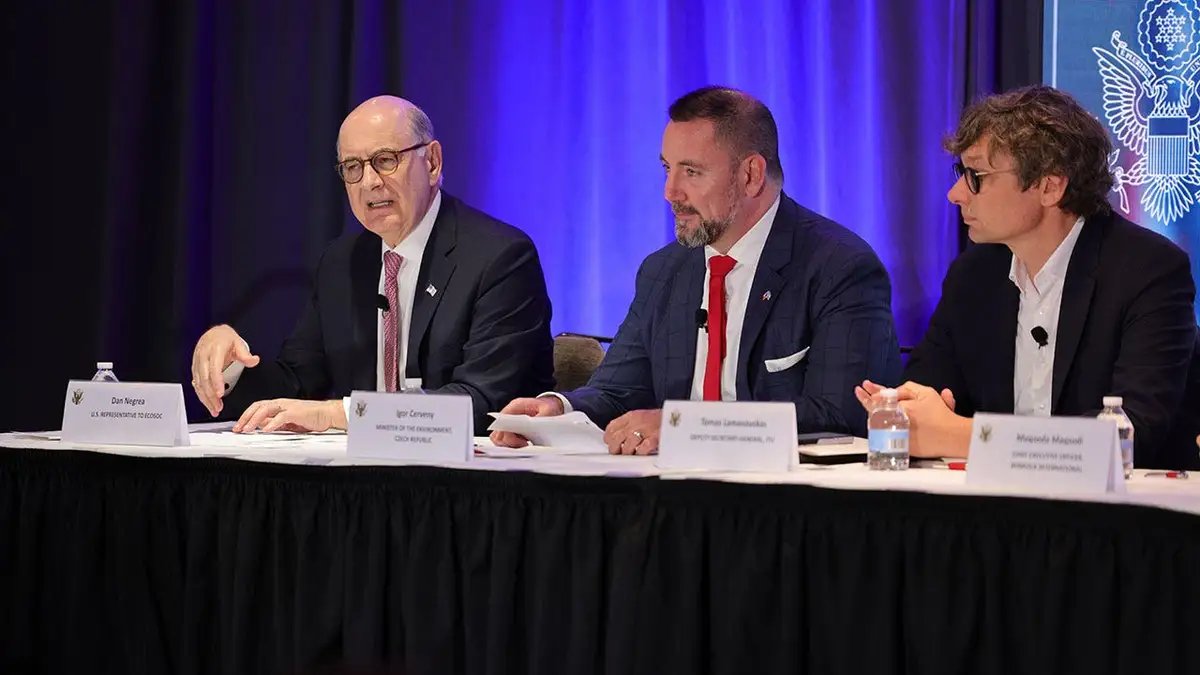 Trump Administration Pivots from Traditional Foreign Aid to Private Investment Doctrine 3 Ambassador Dan Negrea moderates a panel at the U.S. Mission to the United Nations’