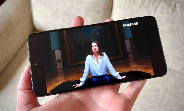 Samsung Galaxy Video Brightness Settings
