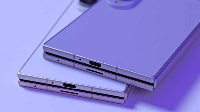 The bottom of the Galaxy Z Fold 8 and Galaxy Z Fold 8 Ultra.