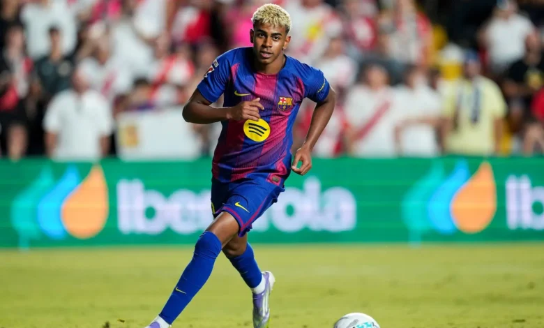 Hansi Flick Rejects Central Shift for Lamine Yamal as Barcelona Build Attack Around Right Flank Star 1 lamine yamal barcelona winger inline