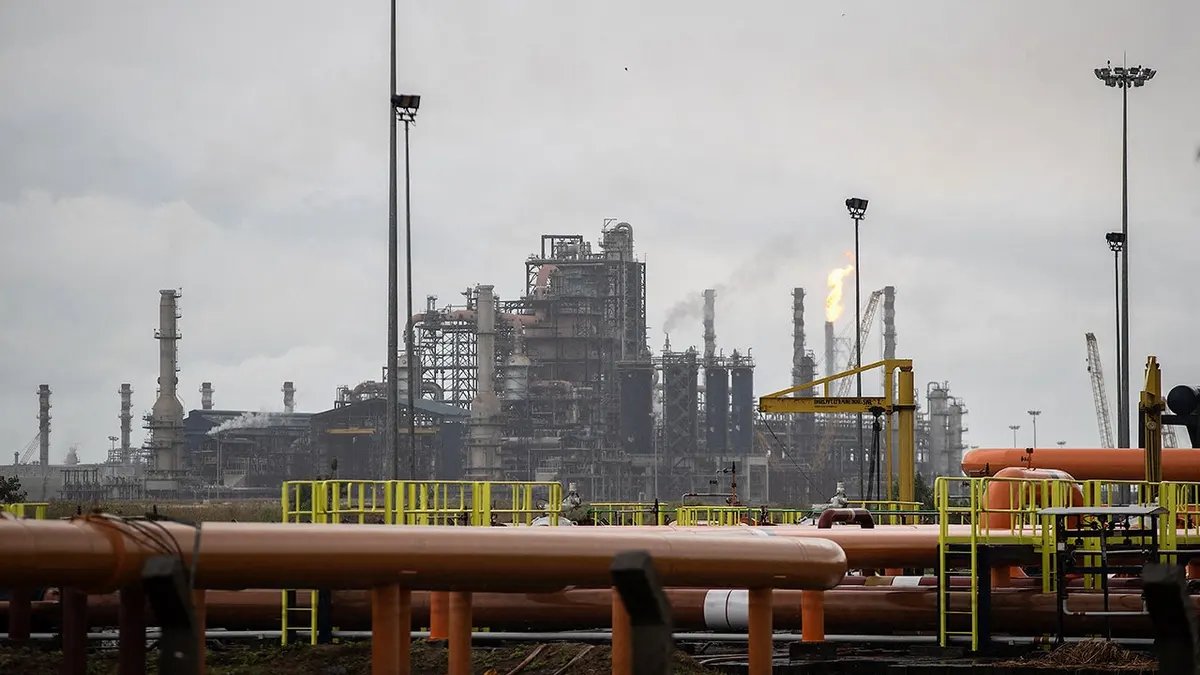 Nigerian oil refinery