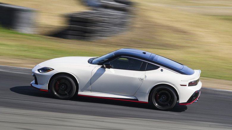 2027 Nissan Z Nismo First Drive: The Manual Gearbox Saves Its Soul 4 2027 Nissan Z Nismo w/ manual transmission white side profile