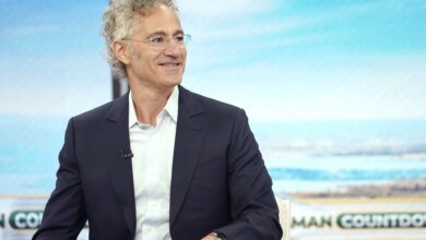 Palantir Stock Surges 13% as AI Demand Drives Record Q2 Profit and Raised 2026 Guidance 10 Palantir Q2 Earnings Beat