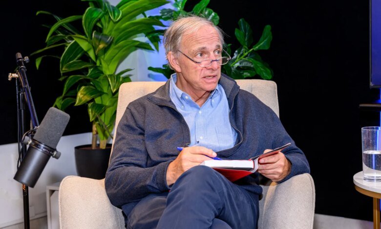 Dalio Warns of AI Market Bubble