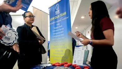 US Private Hiring Drops to 44K