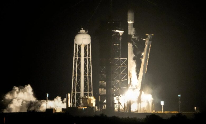 SpaceX Rocket Stage Crashes Into Moon