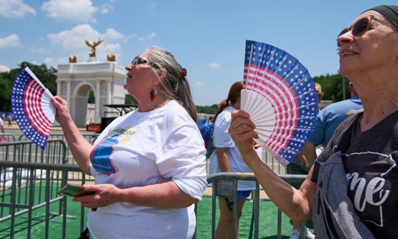 Heat Waves Strain U.S. Power Bills and Routines
