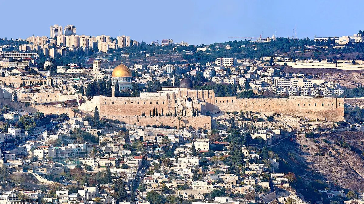 Israeli and Palestinian Officials Clash Over Control and Preservation of Ancient Solomon's Pools 2 Aerial view of Jerusalem's Old City.