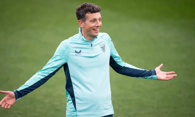 Mikel Vesga Joins Almería