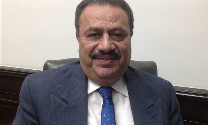 رضا عبد القادر، رئيس مصلحة الضرائب