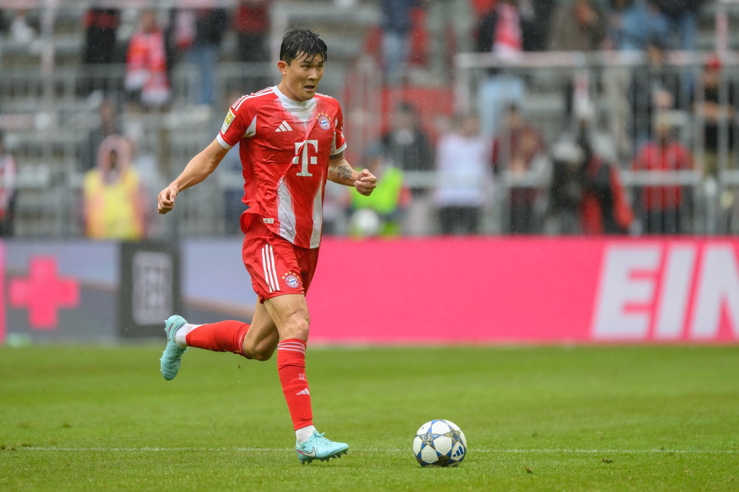 بعد رحيل ماريسكا.. تشيلسي يستهدف نجم بايرن ميونخ كيم مين جاي لتعزيز دفاعه 1 Kim Min Jae Bayern Munich Premier League Bundesliga Christian Falk scaled