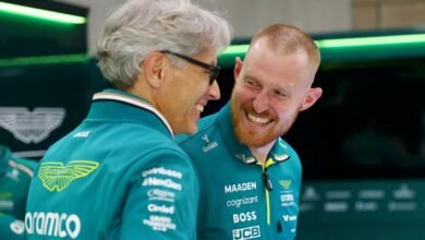 أستون مارتن AMR26