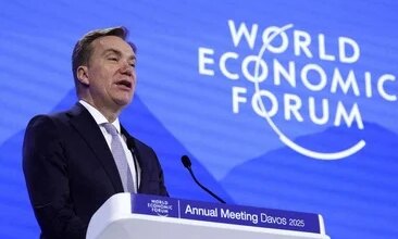 شهادة-كلينتون-إبستاين