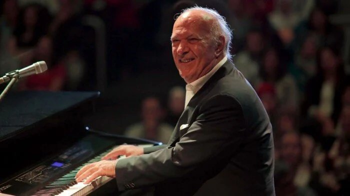 عمر-خيرت-اوبرا-عيد-الحب