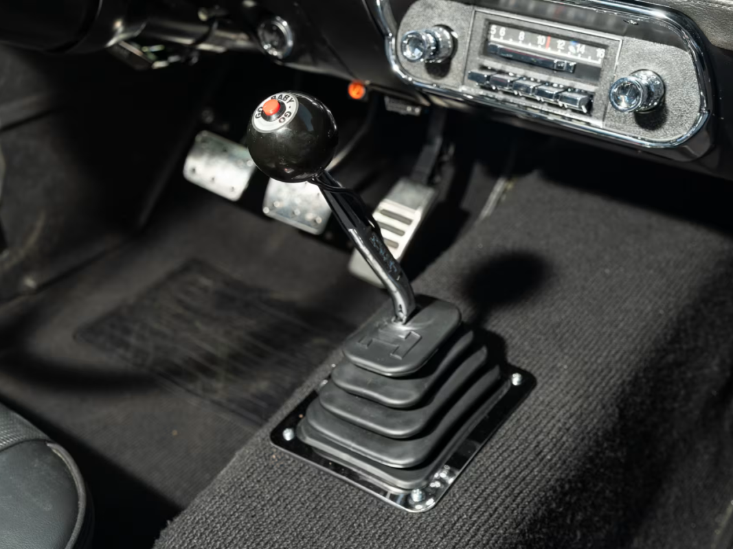 فورد-ذراع-تحكم-كهربائي-متعدد-الوظائف