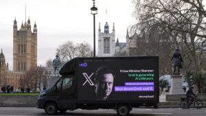 تحقيق أوروبي مع إكس حول "غروك"