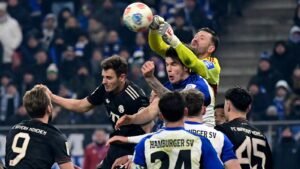 تعادل بايرن وهامبورغ