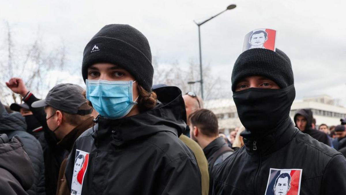 احتجاجات-ليون-مقتل-ديرانك