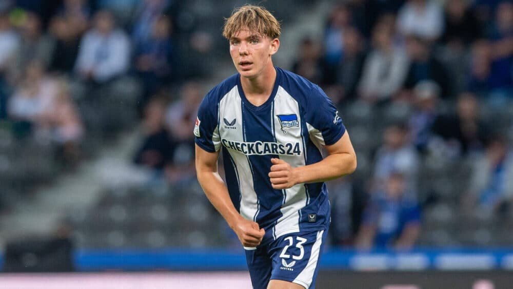 موهبة ألمانية تحت المراقبة